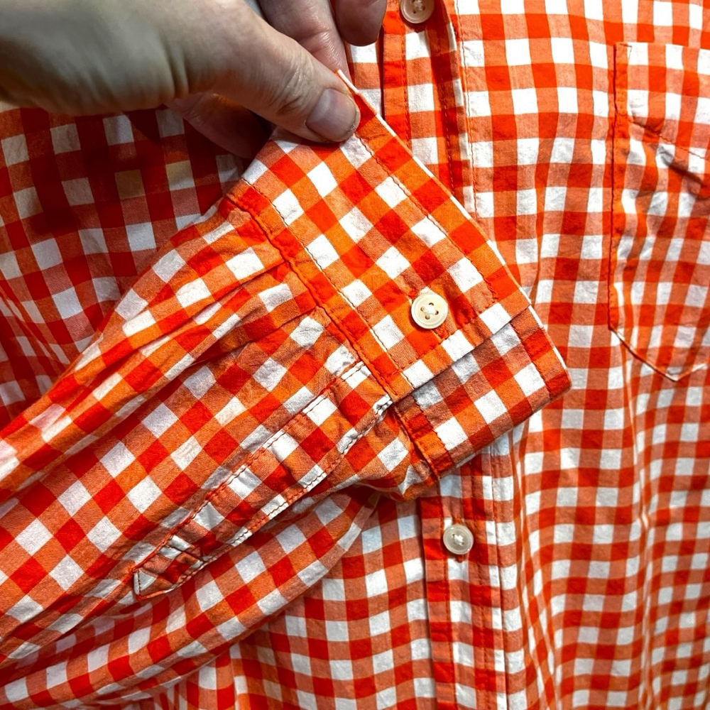 Bundle of Two Men’s/Unisex Old Navy Gingham Button Down Long Sleeve Shirts - Picture 8 of 16